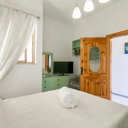 Modern Seaview Apart In Gozo - Happy
