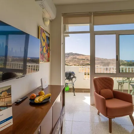 Modern Seaview Apart In Gozo - Happy